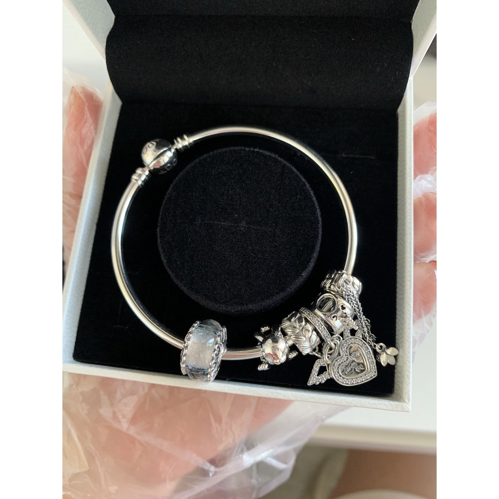 Charm hạt thủy tinh óng ánh