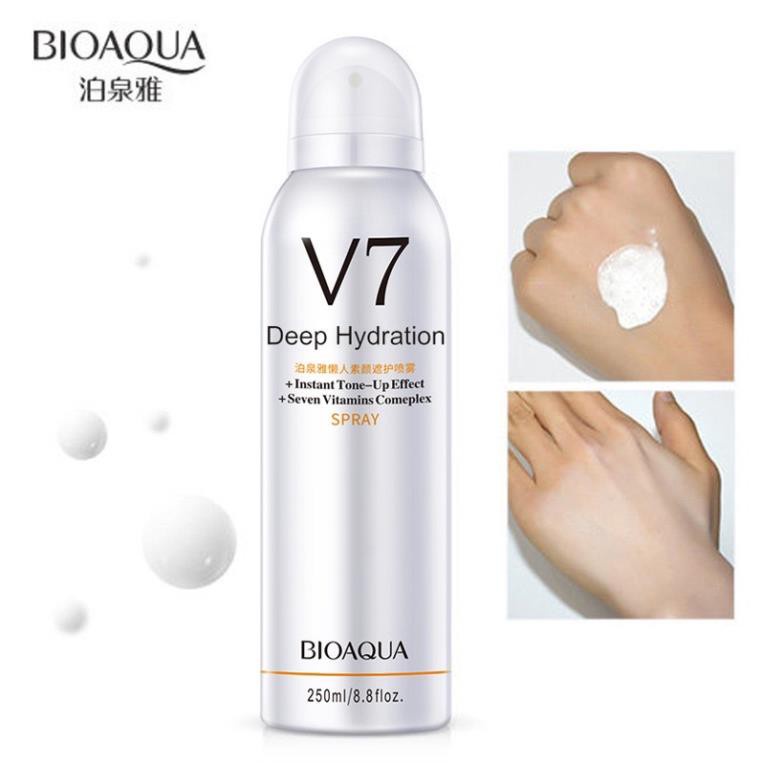 Xịt Khoáng Trang điểm chống nắng kiềm dầu V7 Toning Skin