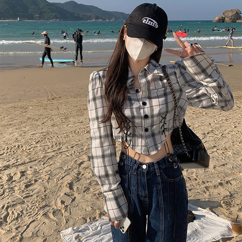 Áo Sơ Mi Tay Dài Dáng Rộng Họa Tiết Sọc Caro Trắng Đen Thời Trang Cá Tính Cho Nữ