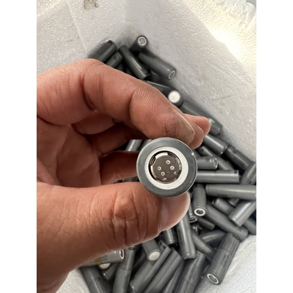 Pin lg dòng xả cao 30a dung lượng 1500mah