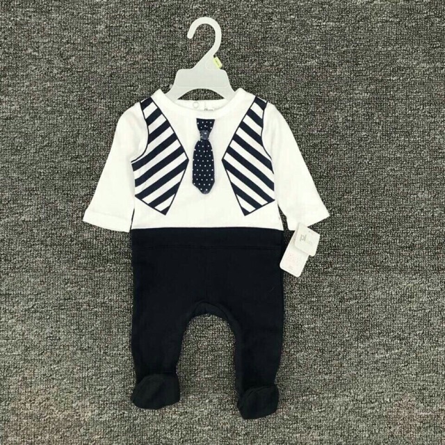 Body xuất Úc bé trai