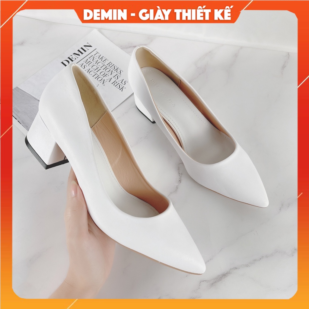 Giày cao gót trắng DCG135