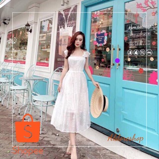 _ Váy maxi thiết kế cánh tiên đi biển