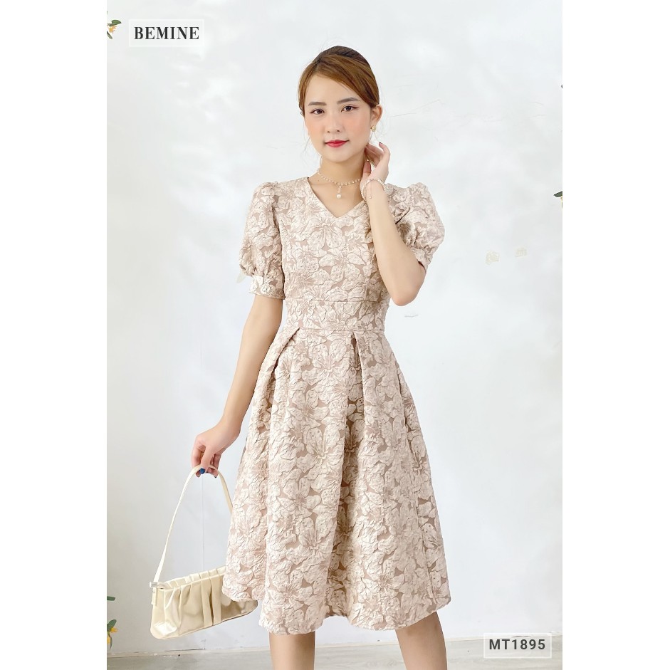 Đầm xòe tapta cổ tim BEMINE MT1895DA | BigBuy360 - bigbuy360.vn