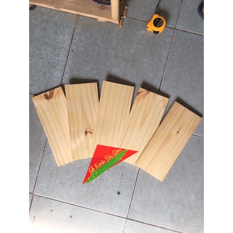 Thanh gỗ thông mới đẹp dài 30cm, rộng 12cm, dày 1cm bào láng đẹp 4 mặt thích hợp trang trí, làm kệ, DIY