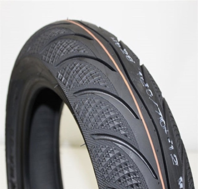 Vỏ Maxxis cho AB/Vario/Click/PCX mẫu đời cũ