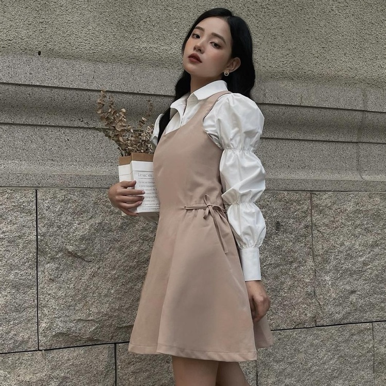 25 STUDIO Đầm yếm nữ thắt eo hở lưng (Không bao gồm Áo trong) Jena Dress