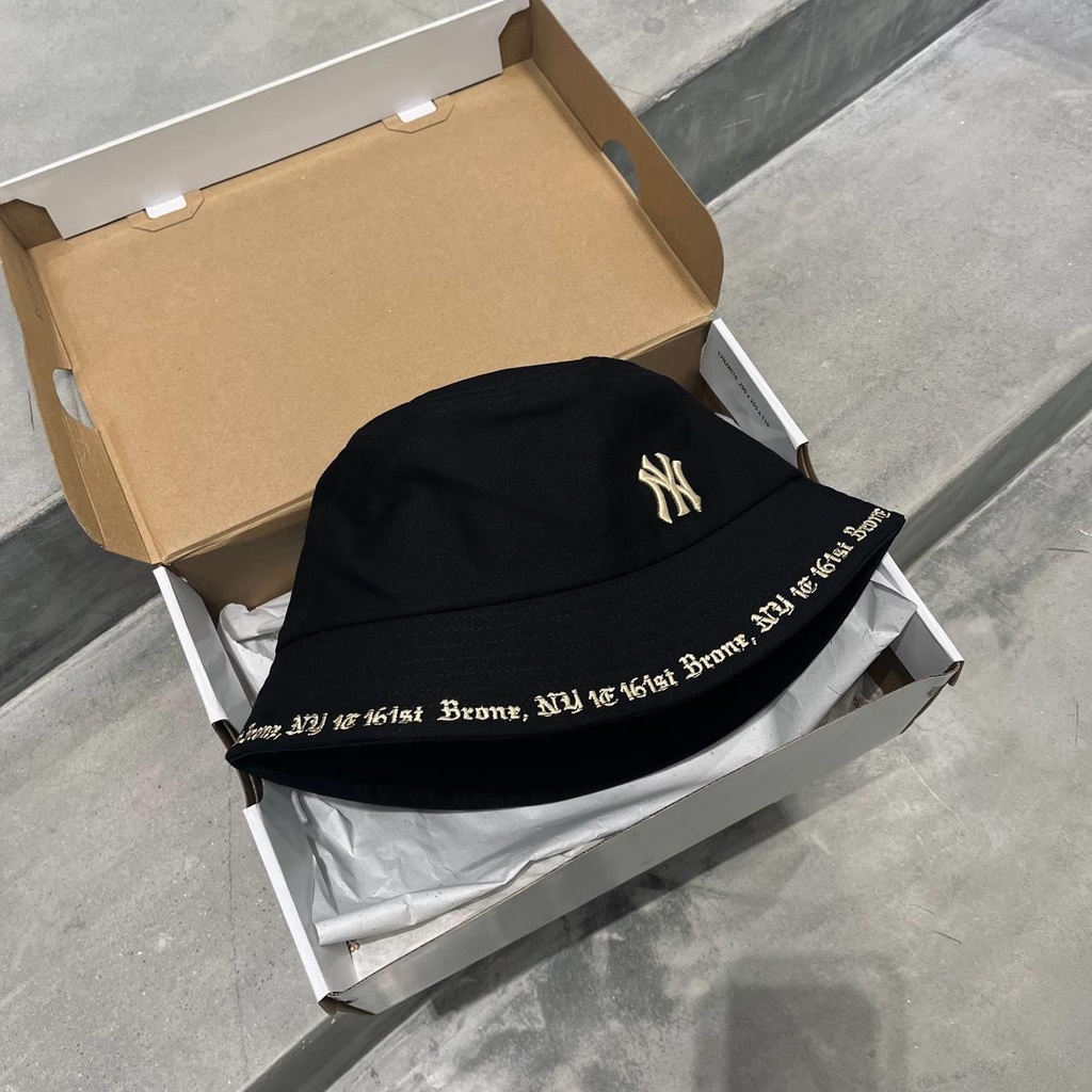 Nón MLB Bucket Hat Gothic New York Yankees