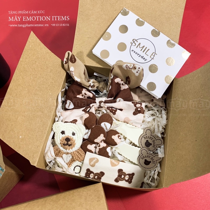 Set kẹp tóc xinh mix màu kèm hộp quà tặng và thiệp
