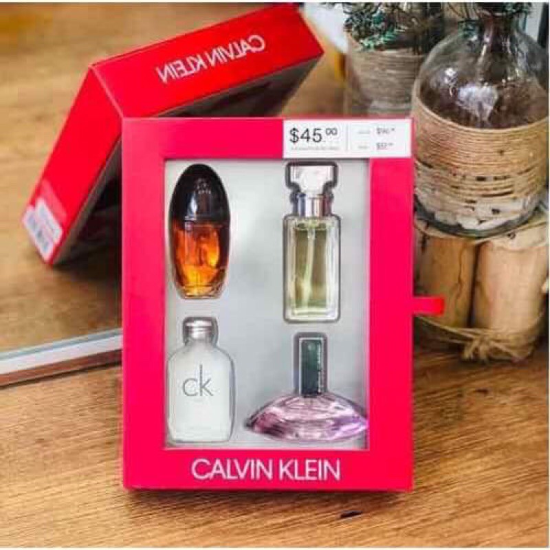 Bộ nước hoa nữ Calvin Klein 4-Pc. Women's Classic Gift Set (4 chai mini)