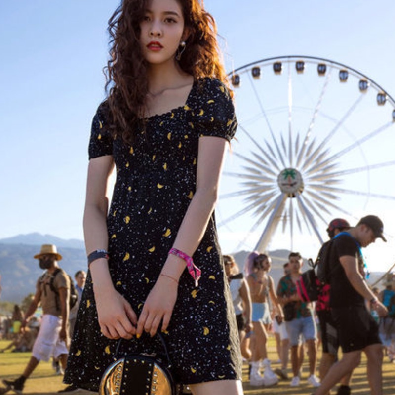 Đầm Tay Ngắn Cổ Vuông Họa Tiết Hoa Thời Trang Hàn Quốc Xinh Xắn Cho Nữ