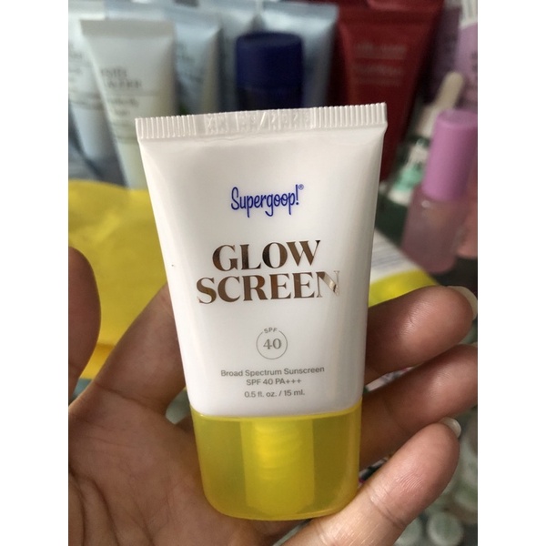 Kem chống nắng supergoop glow