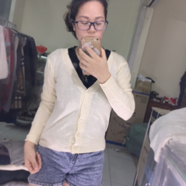 Áo len- đỗ khang