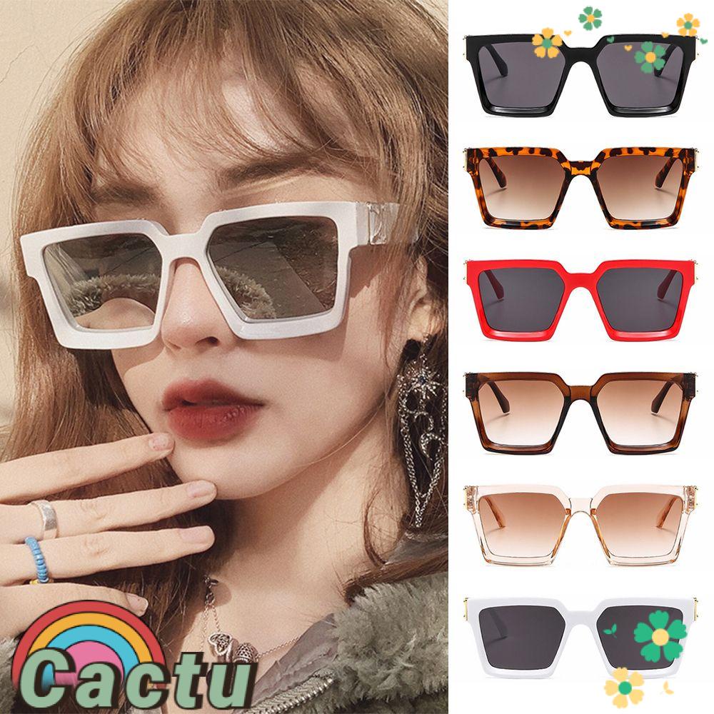 Kính MáT GọNg Vuông KiểU DáNg ThờI Trang