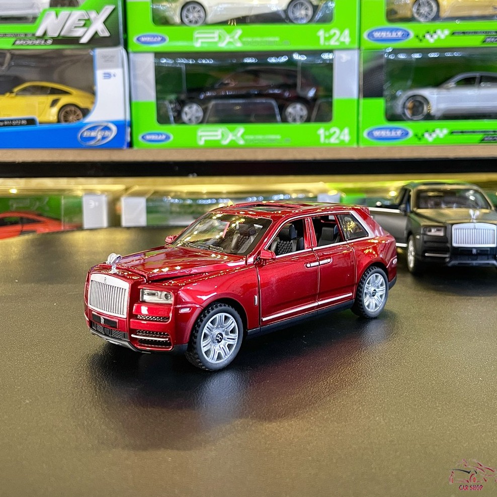 Mô hình xe ô tô Rolls-Royce Cullinan tỉ lệ 1:32 màu đỏ