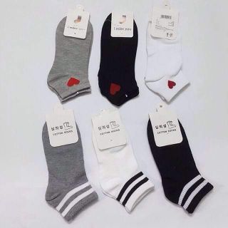 Combo 5 đôi tất thể thao đen trắng