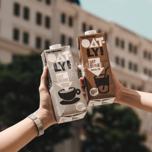 - Sữa Yến Mạch Oat Milk Oatly Barista Edition