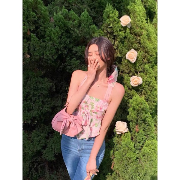 Áo Hai Dây Hoa Nhí Phong cách Nữ Tính Đi Dạo