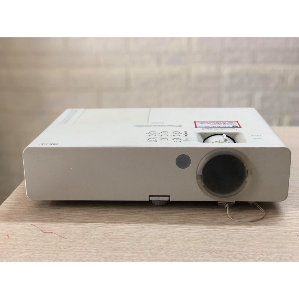 Máy Chiếu Cũ Panasonic PT-LB2VEA Hàng Like New, Bảo Hành 3 Tháng Sản Phẩm