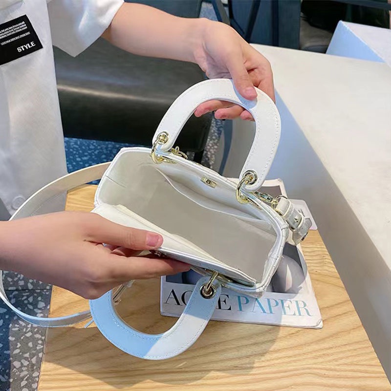 Túi Đeo Vai Bằng Da Màu Sáng Phong Cách Thời Trang Đa Năng Cho Nữ