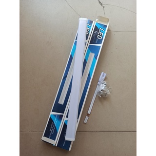 Tuýp led T5 60cm liền máng 2 màu trắng, vàng