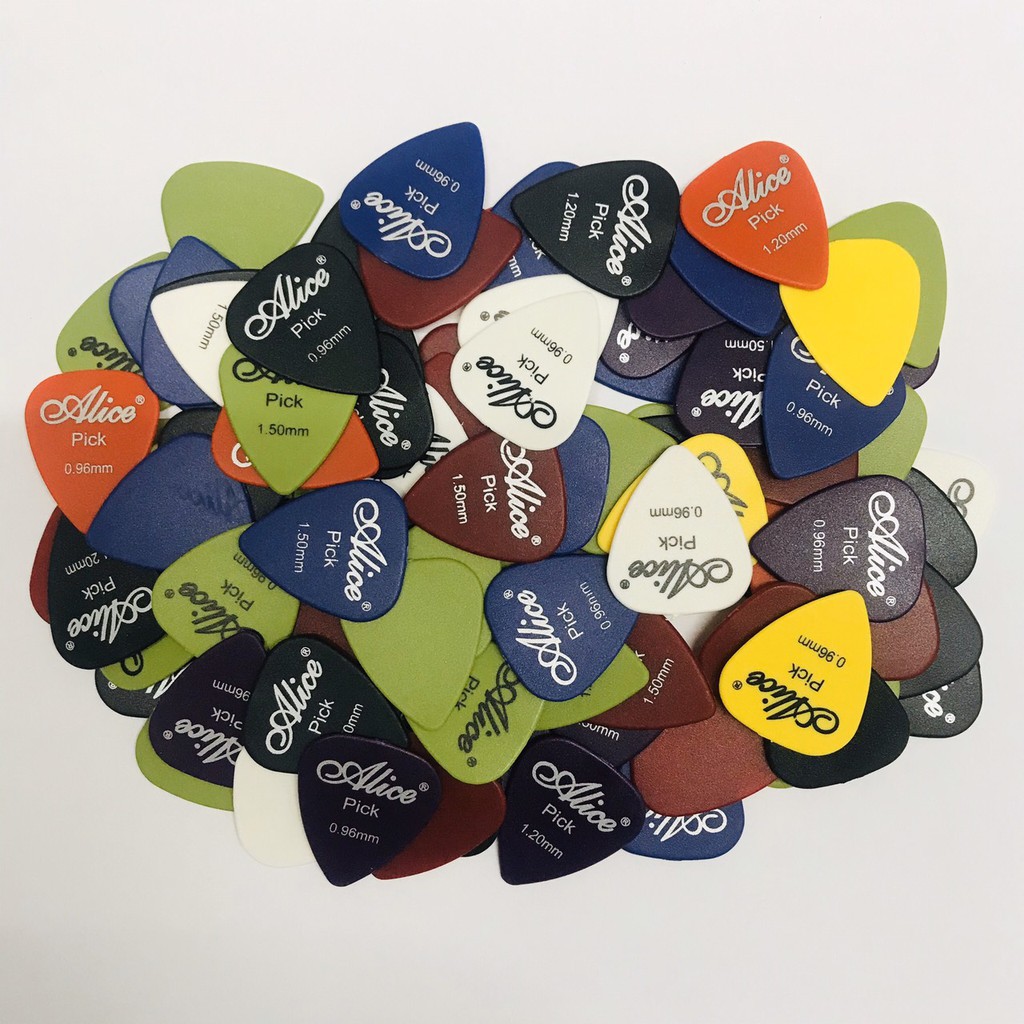 - Móng gảy guitar Alice - guitar picks (tặng kèm khi mua bất kì món nào tại shop nếu cần)