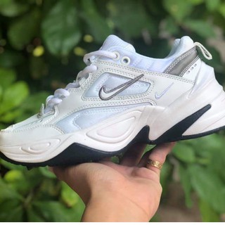 Giày Sneaker Nam Nữ M2K Trắng Đen