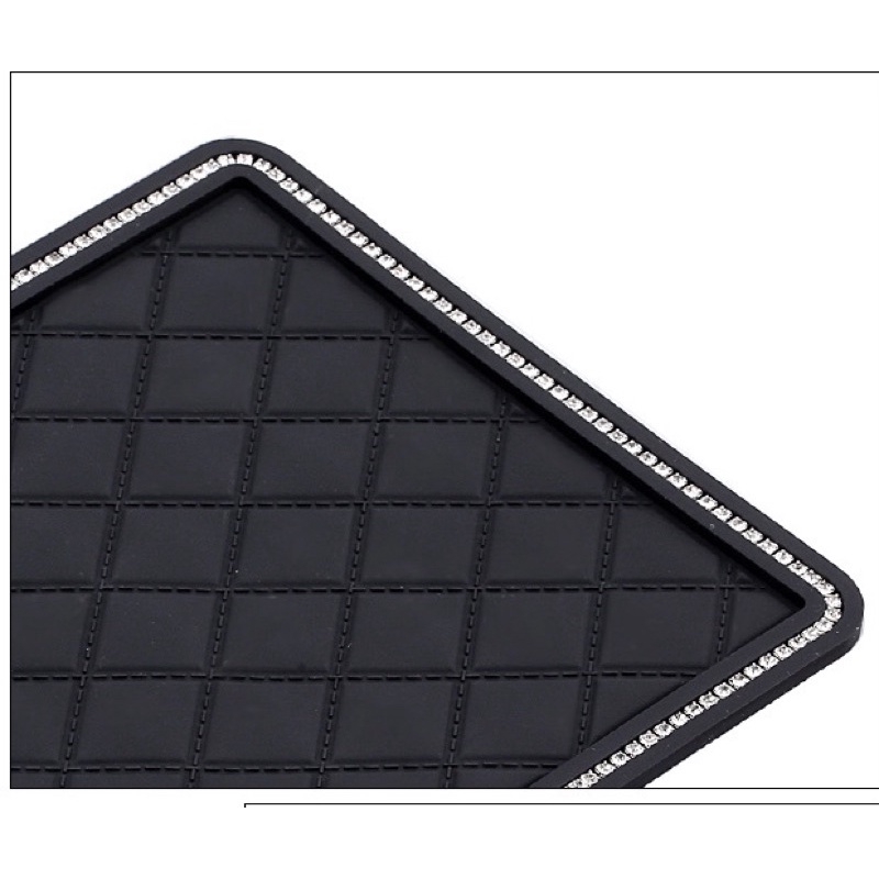 Tấm chống  trơn trượt trên taplo ô tô  dùng để    đặt đồ, điện thoại, hộp giấy, decor trang trí taplo ô tô _Chitty House