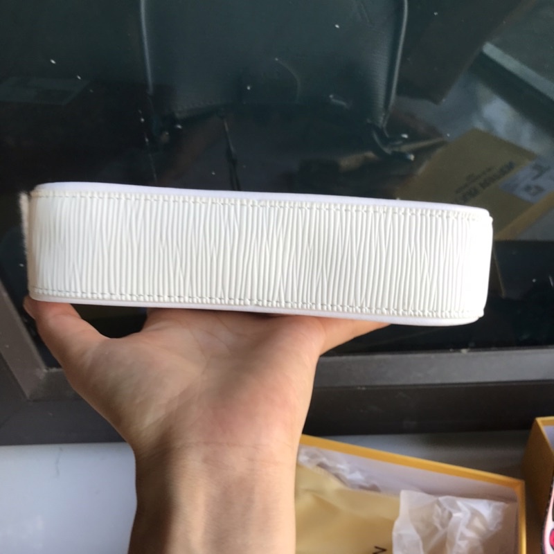 Túi Luôn Vui Tươi đeo kẹp nách hoặc đeo chéo túi lv hai bản dây đeo fullbox