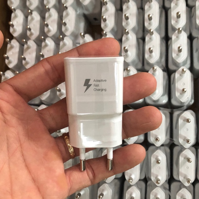 Cốc sạc nhanh Samsung