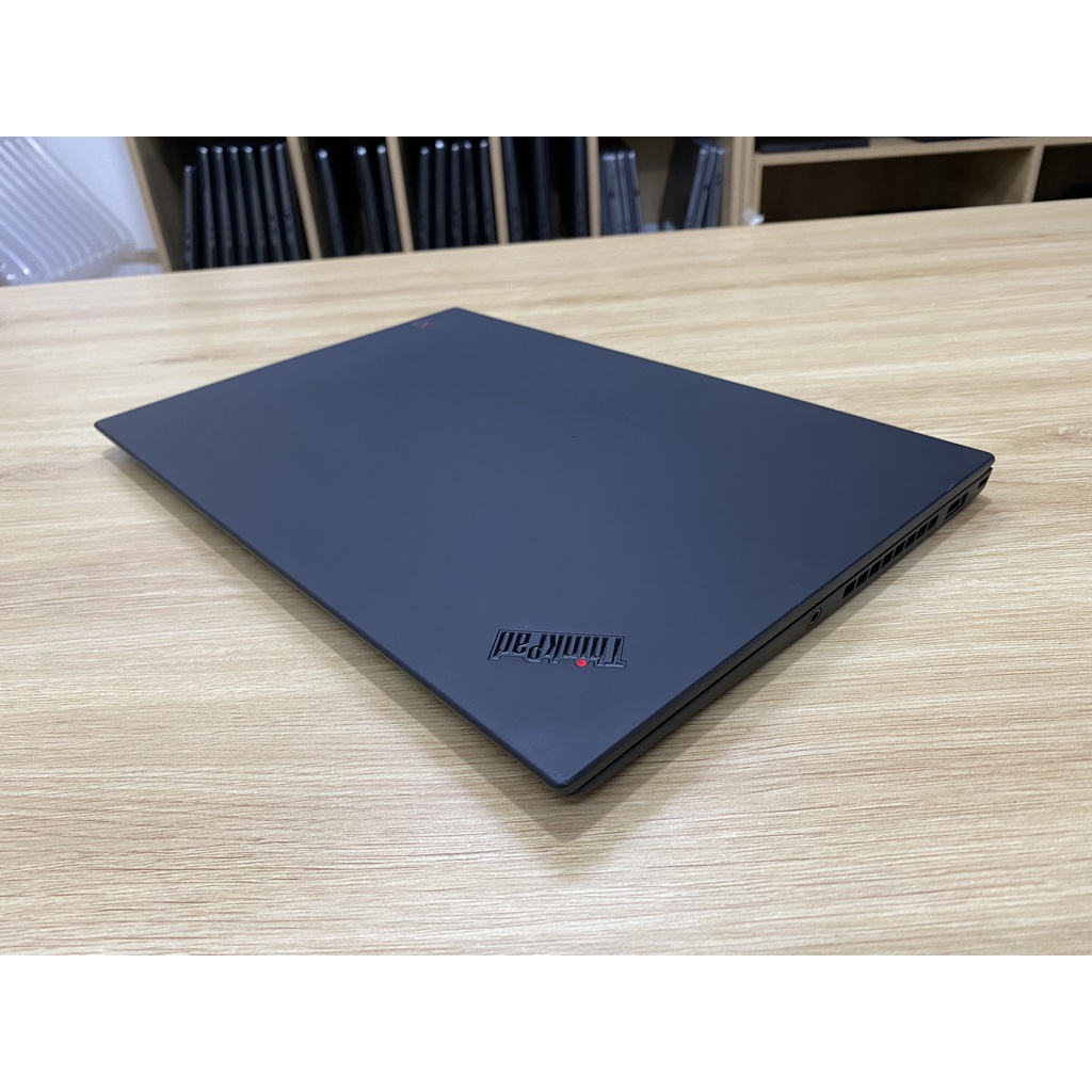 Lenovo ThinkPad X1 Carbon Gen 6 I7-8650u RAM 16GB SSD 256GB Màn 14" FHD IPS
