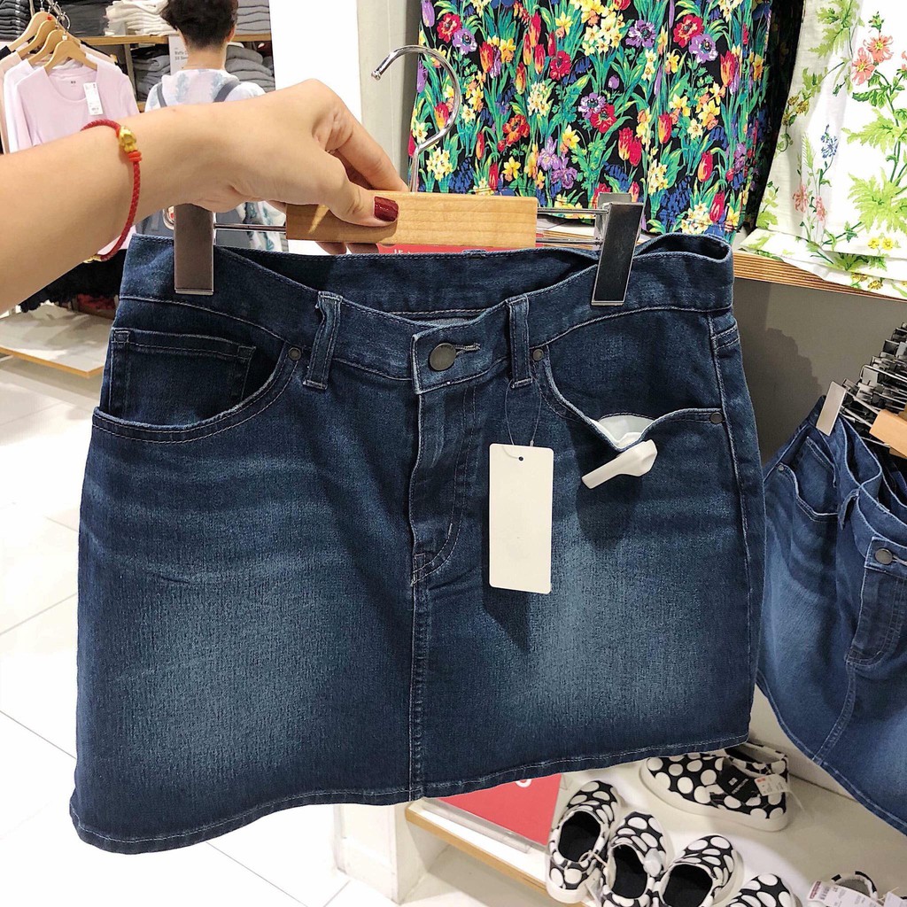 Chân Váy Uniqlo