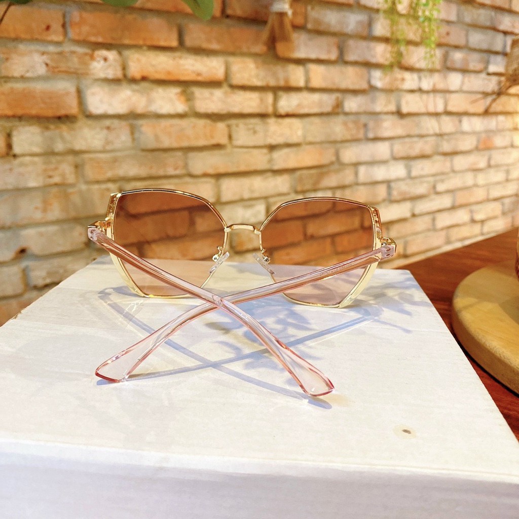 Kính Xi ốc Đính Đá Viên Sang Chảnh b650 | BigBuy360 - bigbuy360.vn