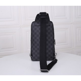 Túi Louis Vuitton cỡ 20*31*10