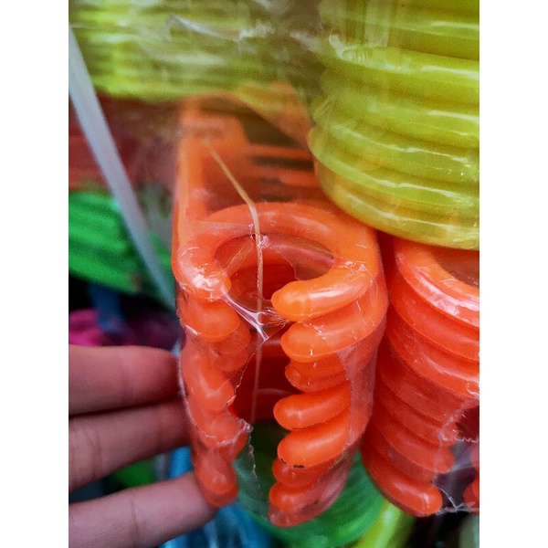 Móc Nhựa Màu Trong, Treo quần áo đa năng