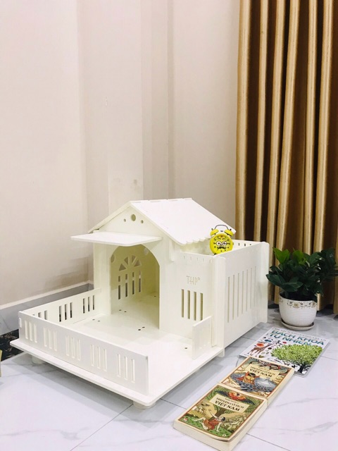 Nhà có sân Cho Rùa, gỗ nhựa cao cấp chịu nước.