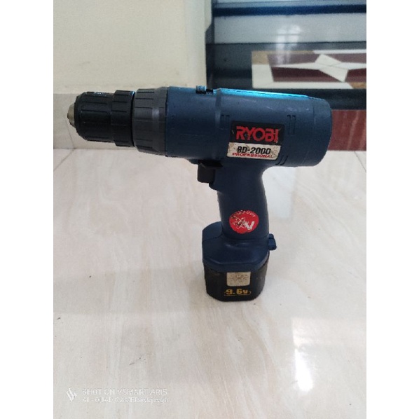 Khoan Ryobi 9.6v