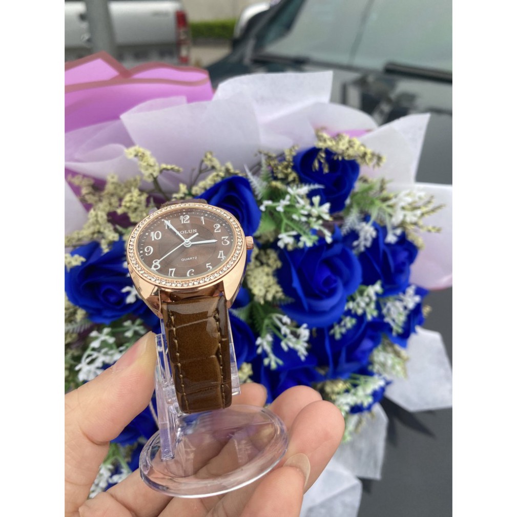 [Hàng mới về] Đồng hồ đeo tay nữ chính hãng Bolun dây da, mặt vuông đính đá chống nước Bolun | BigBuy360 - bigbuy360.vn