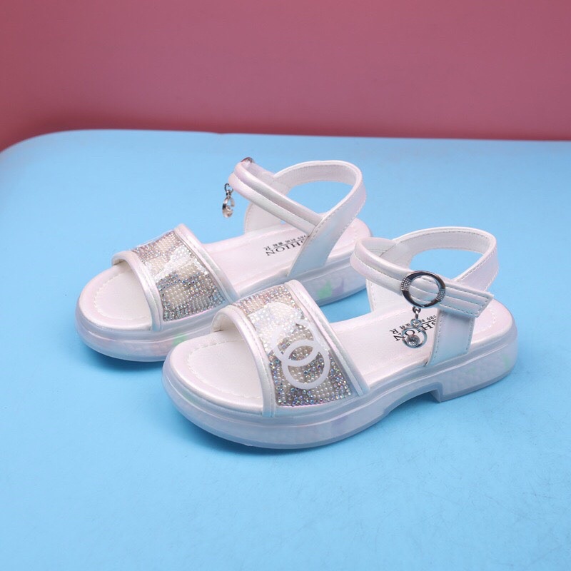 Sandal cho bé gái- dép quai hậu cho bé siêu nhẹ quai mềm êm đế dẻo đính hạt kín quai thành hình caroQCCC SL202 (sz26-36)