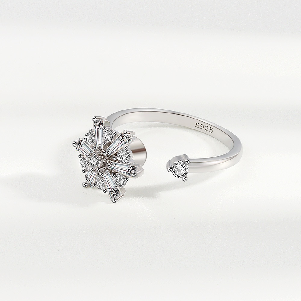 Vòng Đeo Tay Dạng Hở Hình Bông Tuyết Đính Đá Zircon Có Thể Xoay Được Cá Tính Cho Bạn Gái