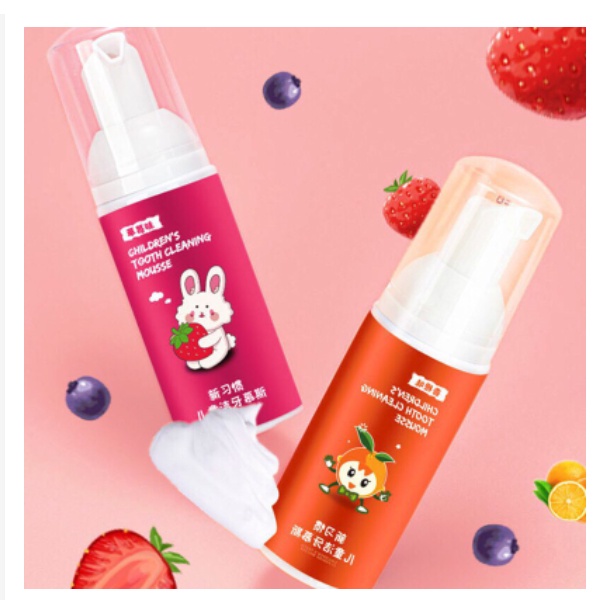 Kem đánh răng cho bé dạng bọt nuốt được, tạo bọt, hương thơm tự nhiên, không bị cay gắt