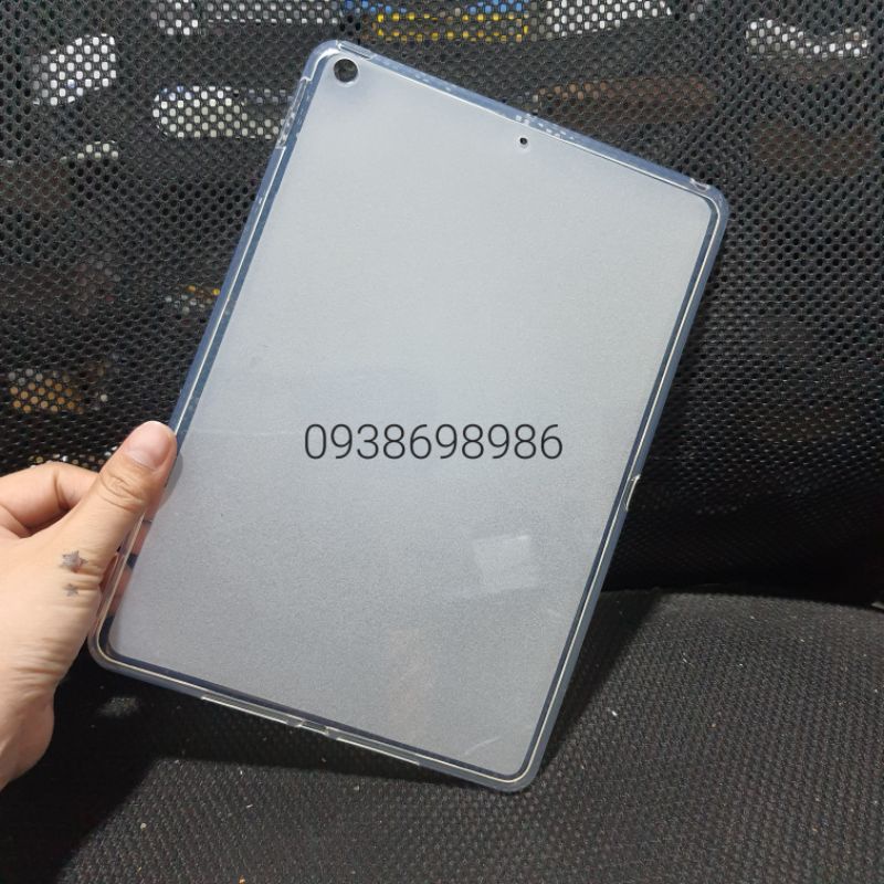 Ốp silicon dẻo lưng nhám viền trong cho ipad gen 7 , gen 8 , gen 9 10.2 inch gọn nhẹ