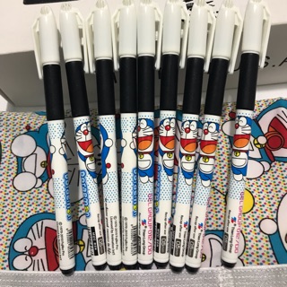 Bút bi DORAEMON dễ thương (mực đen)