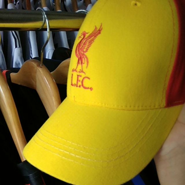 Mũ lưỡi trai thêu logo Liverpool