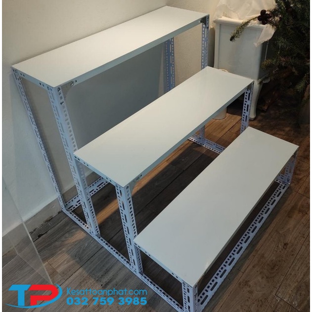 Kệ tam cấp, bậc thang trưng bày: cao 30-60-90cm + dài 1m x rộng 30cm giá siêu rẻ