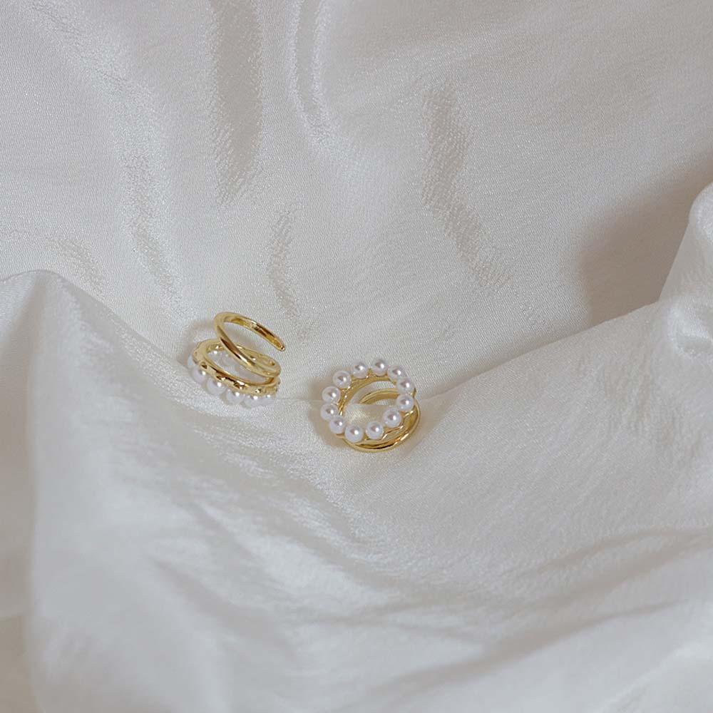 Khuyên Tai Dạng Kẹp Hình Tròn Đơn Giản Dành Cho Nữ