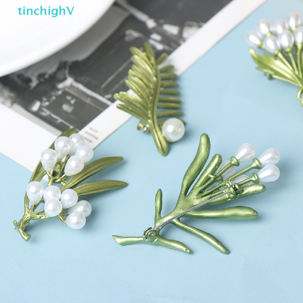 [TinchighV] Trâm Cài Áo Hình Hoa Lá Đính Ngọc Trai Màu Xanh Lá Vintage Cho Nữ [Mới]