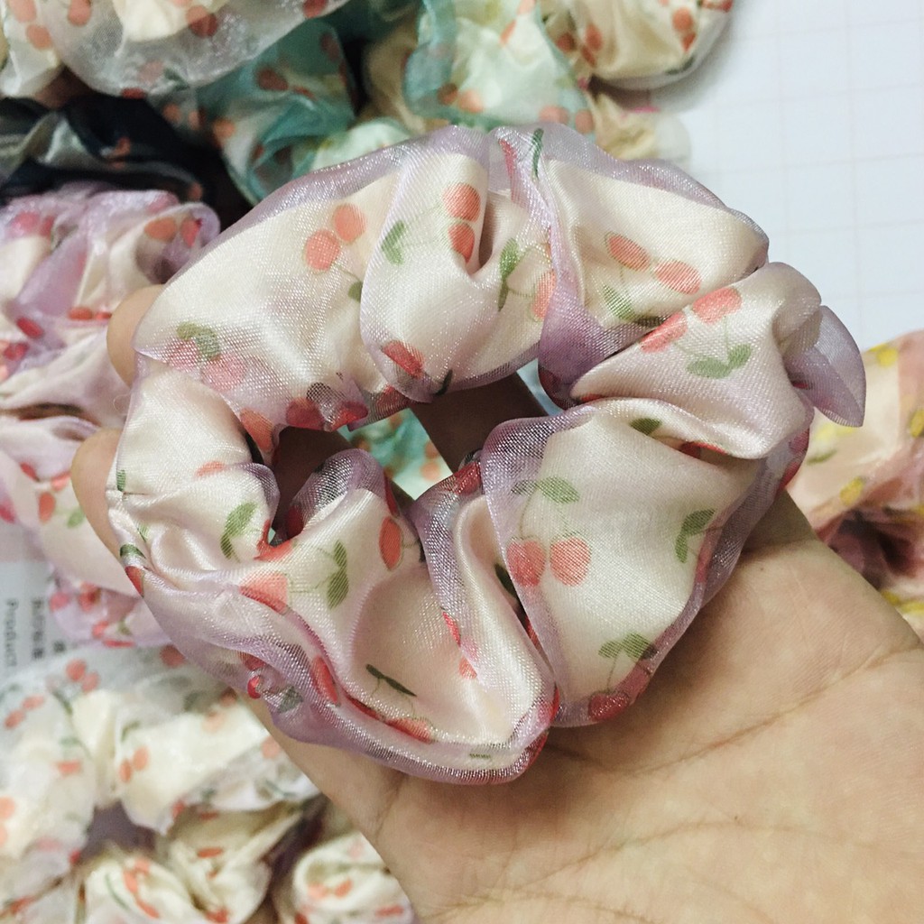 Cột tóc vải scrunchies họa tiết trái cây cherry- Selenshop