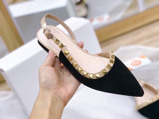 Siêu hot Siêu hot Siêu hot SANDAL ĐẾ BỆT TÁN ĐINH CHẤT DA LỘN HÀNG CHUẨN xinh xắn xinh xắn xinh xắn