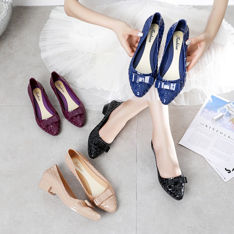Giày búp bê công sở đính nơ tôn dáng siêu xinh, có khả năng chịu nước, chống trơn trượt Thegioigiay V259